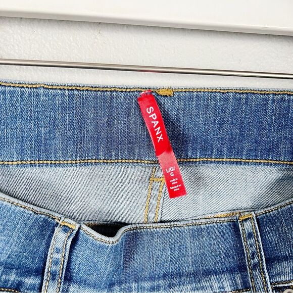 Spanx Straight Leg Ankle Pull-On Jeans in Vintage Indigo Medium Wash Size Large - Picture 6 of 9